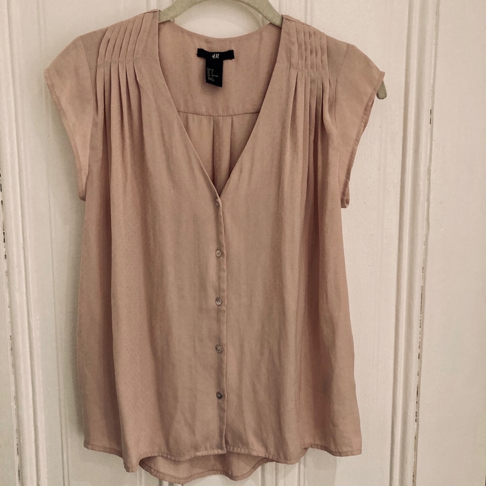 H&M blush colored blouse